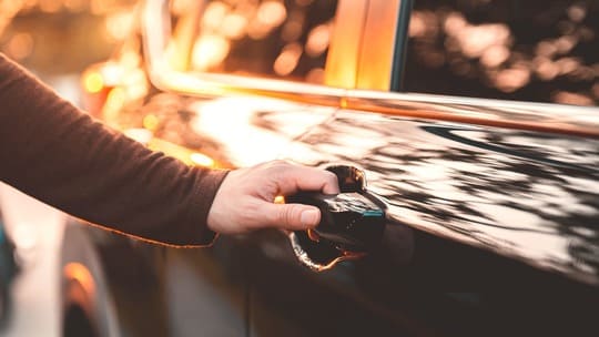 agora polisi autokinito mixani tip